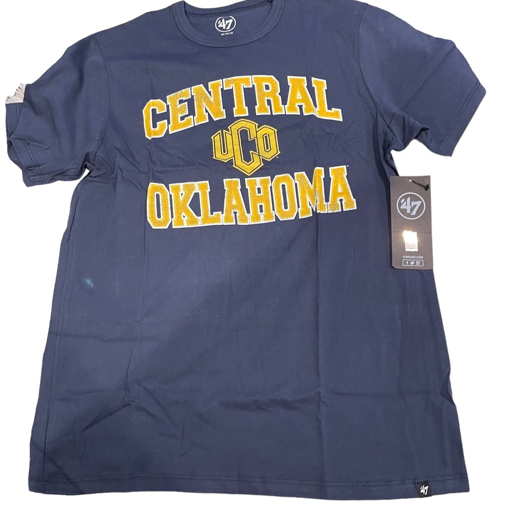 Central Oklahoma Broncos Tee NWT